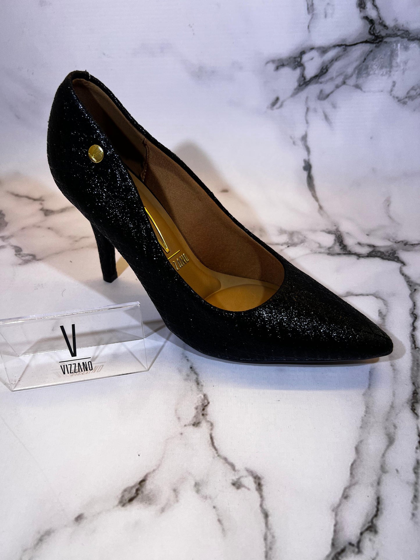 Stiletto Vizzano Tecido Metal Florença – Taco 9 cm – Glam Metalizado