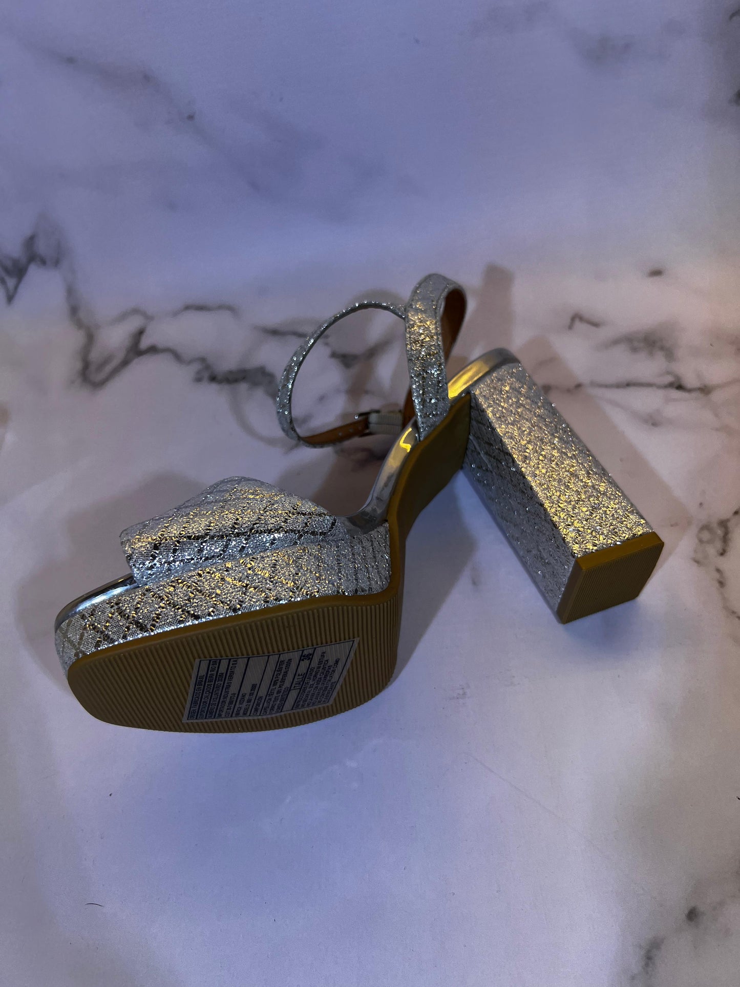 Sandalia Vizzano Gala Tecido Metal Florença – Tacón 10 cm – Brillo Metalizado